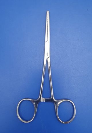 PENSA HEMOSTATICA KOCHER CURBA 14CM 113-173 TOWNE